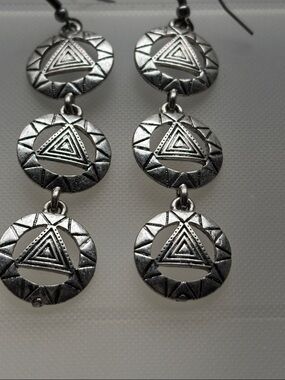 🟣NWT Charter Club, Macy’s Triple Circles W/Triangles, Drop/Dangle Earrings